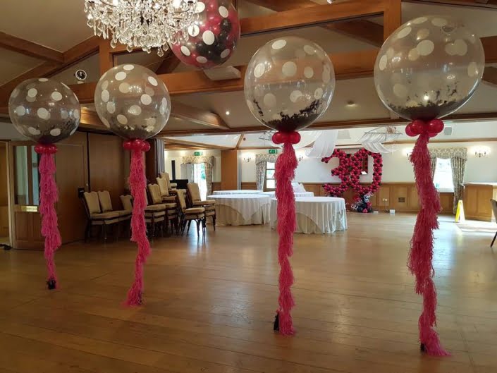 30th birthday party decorations - Jumbo balloons