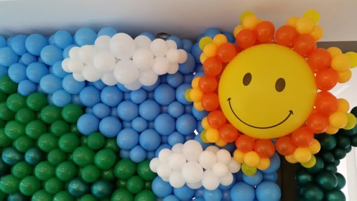 Sun sky and clouds - themed balloon wall