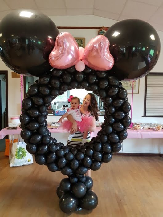 Balloon photo frame - Minnie Mouse themed