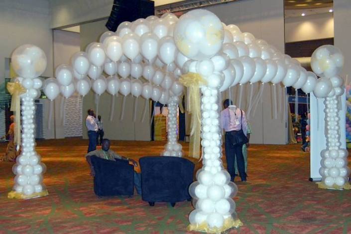 Wedding balloon Canopy - white and clear balloons