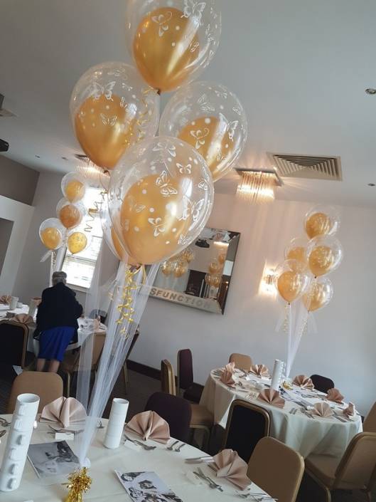 double-bubble wedding balloons