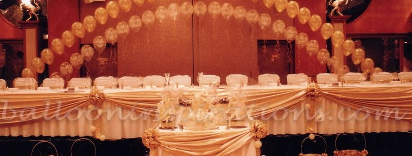 gold and ivory wedding decor - toptable